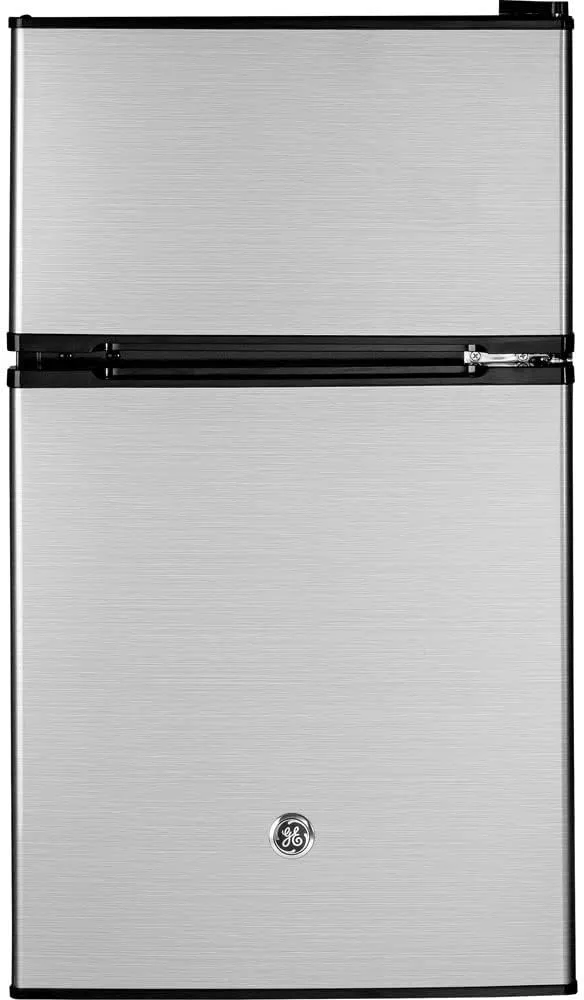 Frigidaire 21.6 Cu. Ft. Top Freezer Refrigerator (FFHT2126VS)